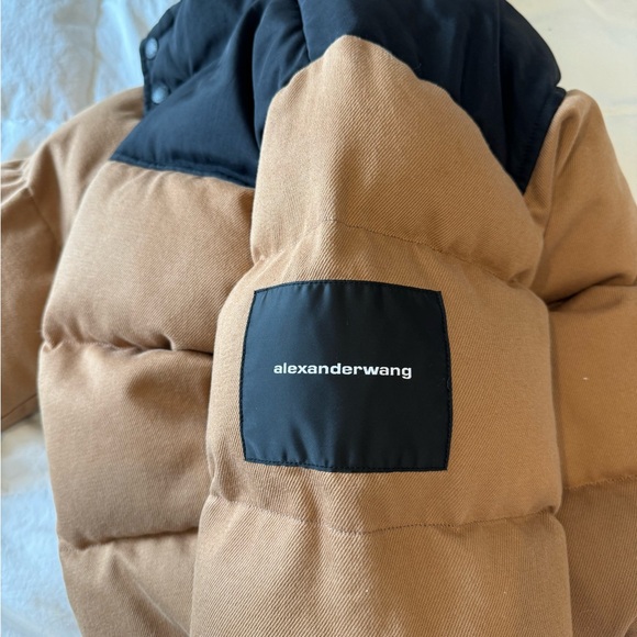 Alexander Wang
logo-patch puffer jacket size S - Picture 7 of 7